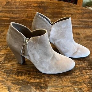 Gianni Bini ankle‎ booties